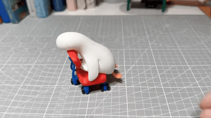 Lying Flat Duck in Rotatable Chair – 3D Printed Lazy Duck Figurine