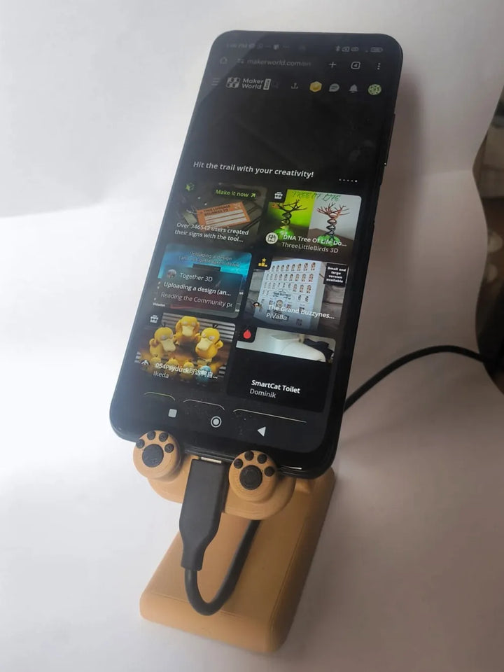 Cute Bear Phone Holder